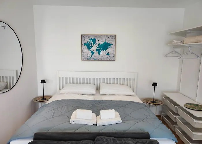 Exklusives Gegenueber Der Uno-city Und Kaiserwasser Apartmán *